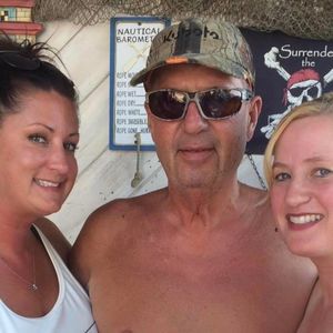 Meet your Posher, Kara